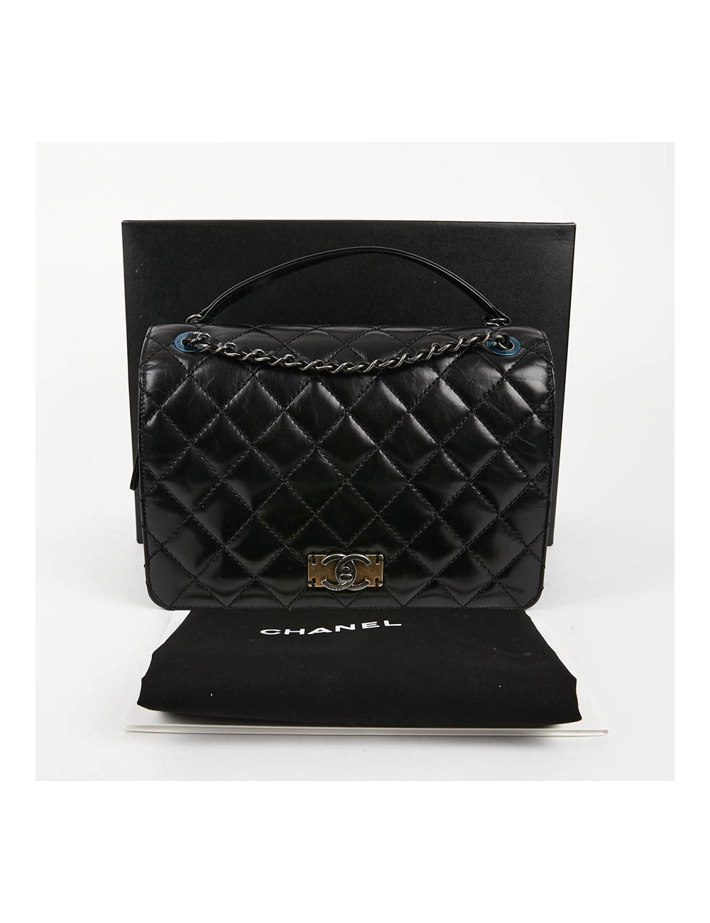 Sac CHANEL cuir vieilli et suède noir