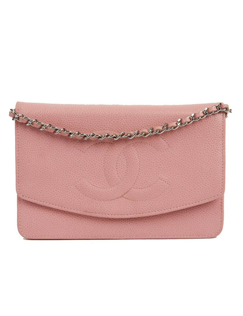 CHANEL Wallet on Chain in Grained Pink Leather