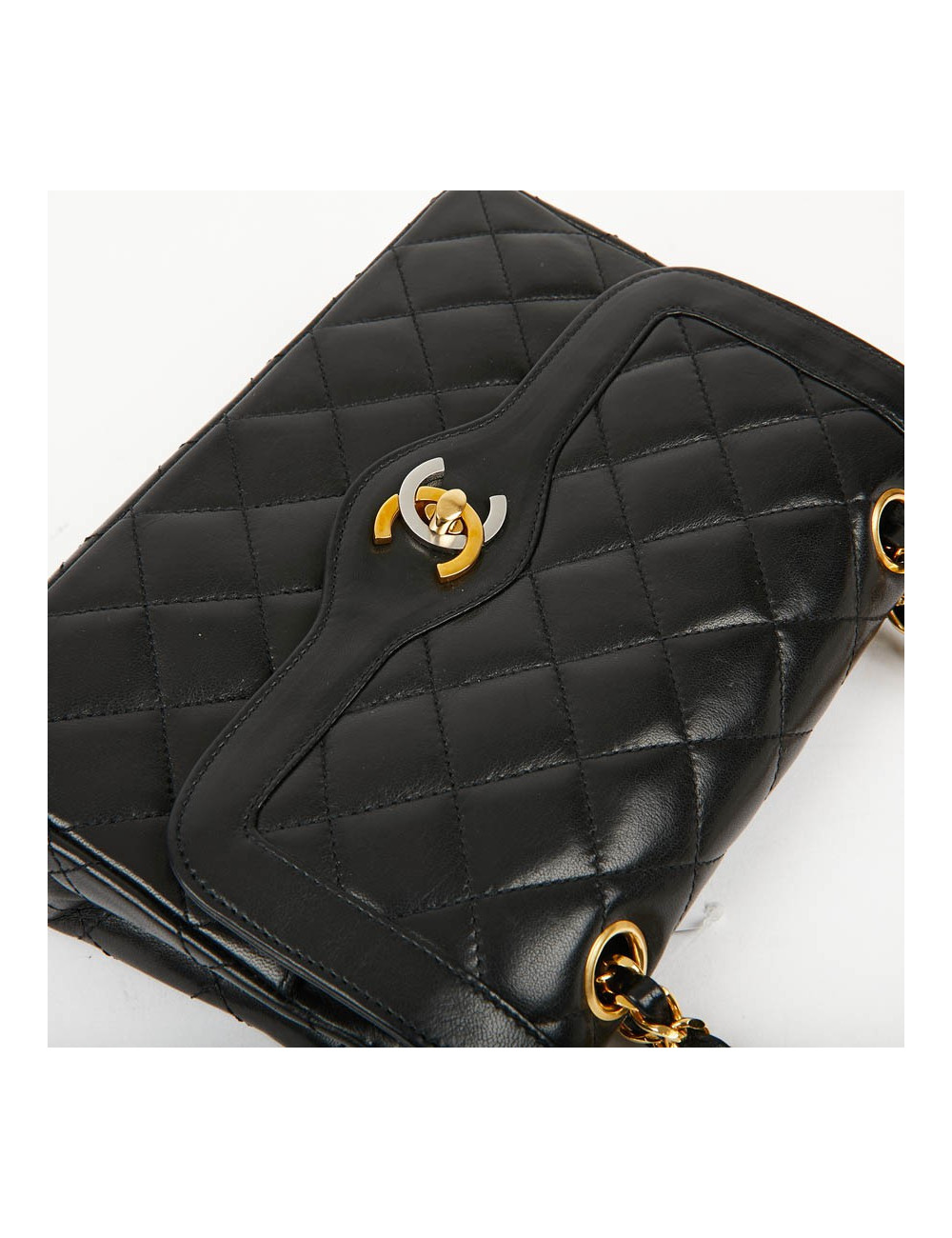 Sac couture vintage CHANEL en cuir d'agneau noir 