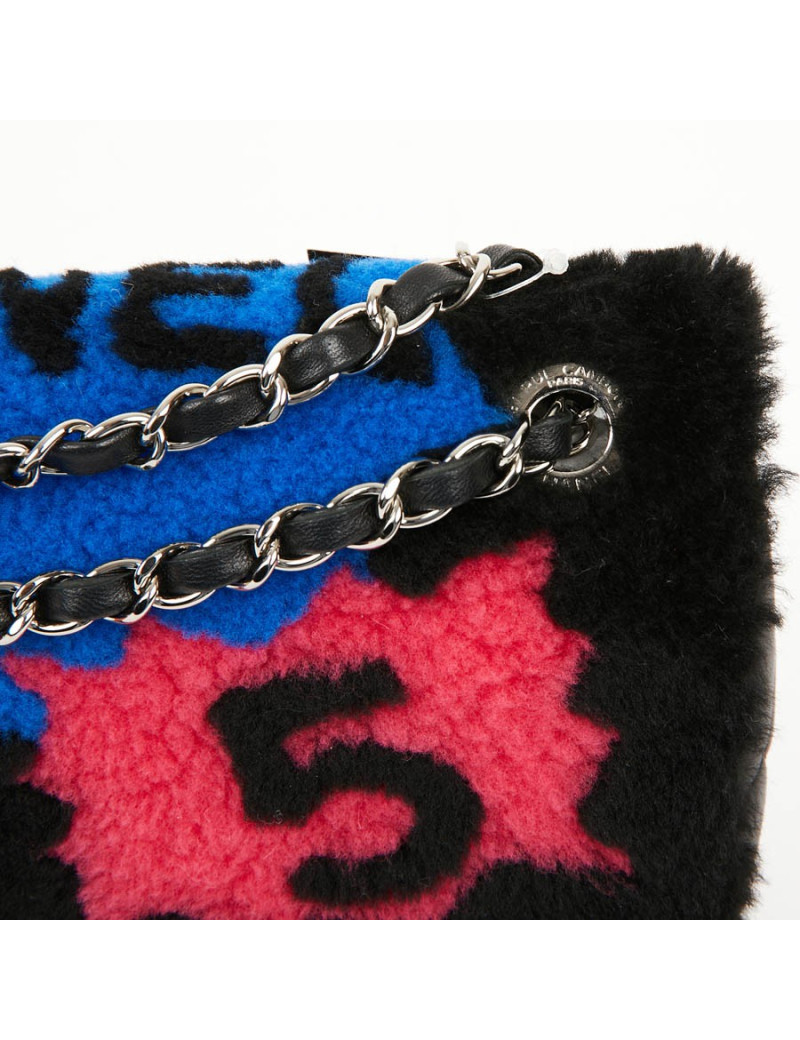 Sac CHANEL Pop Art noir et graffiti