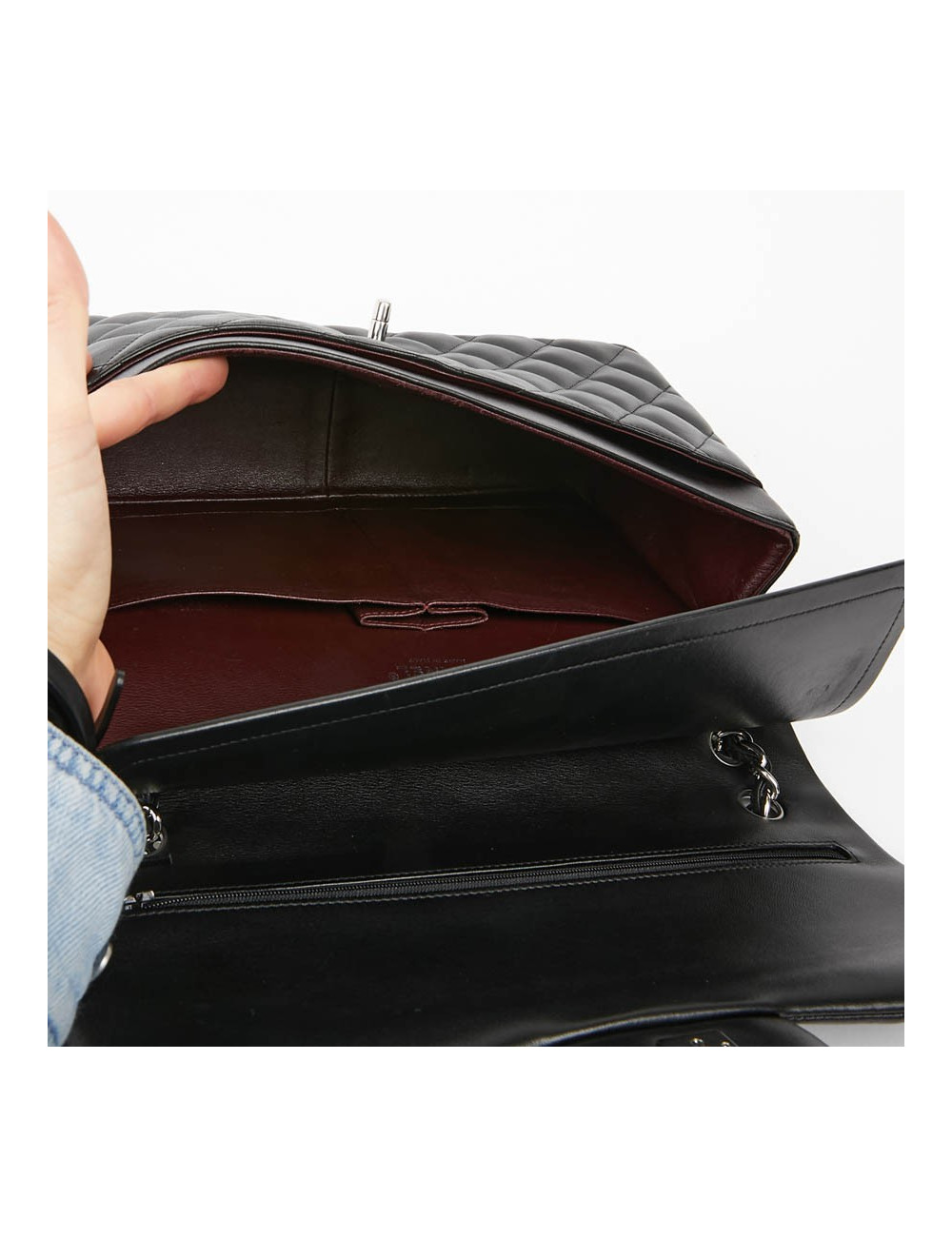 Grand sac classique CHANEL cuir d'agneau bijouterie argent