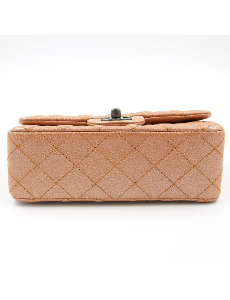 Mini Timeless CHANEL en cuir grainé