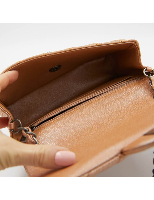 Mini Timeless CHANEL en cuir grainé