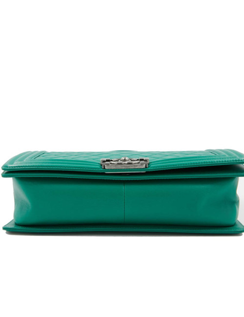 Sac Boy CHANEL cuir vert