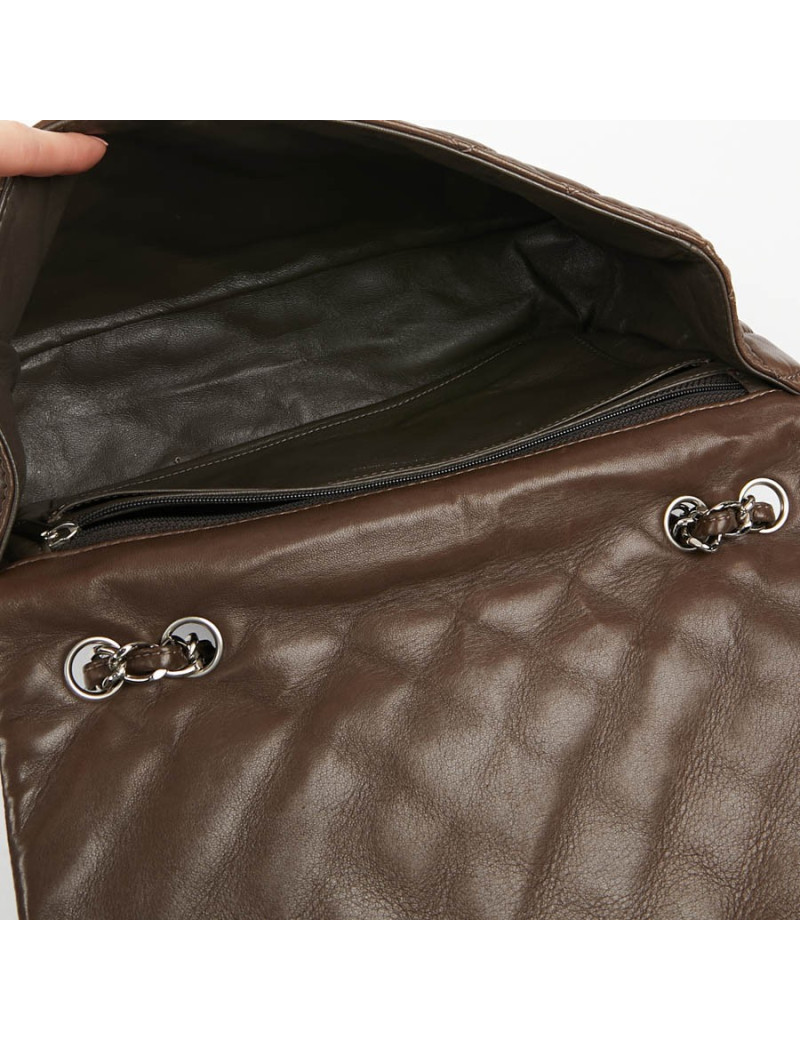 Grand sac CHANEL en cuir d'agneau lisse marron