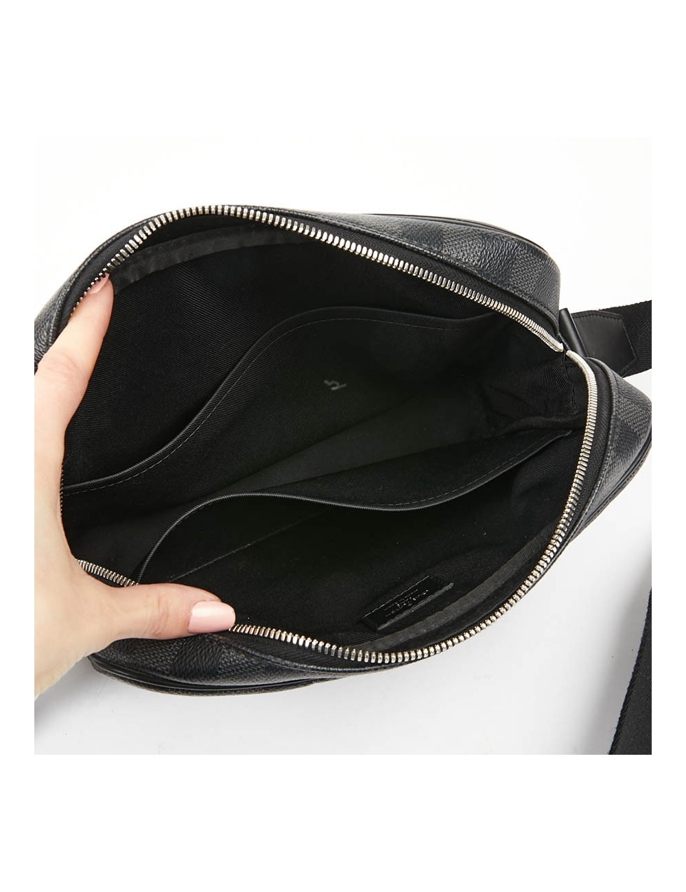 Sac messenger LOUIS VUITTON toile enduite Damier Graphite