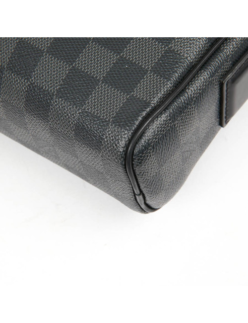 Sac messenger LOUIS VUITTON toile enduite Damier Graphite