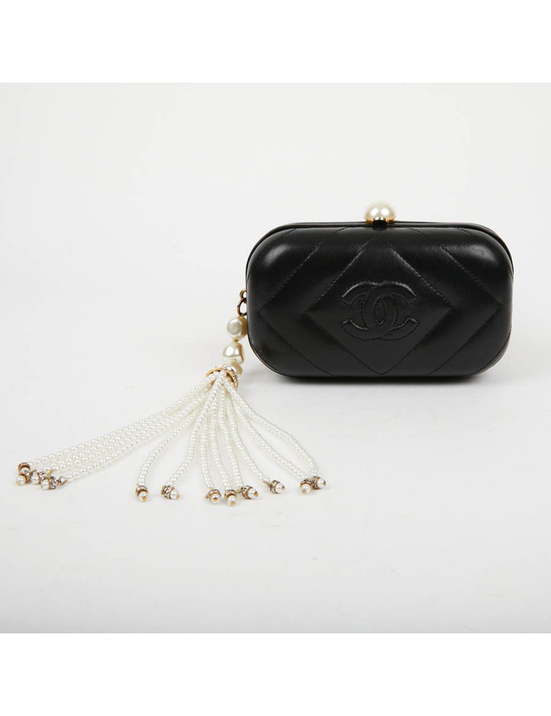 Clutch CHANEL Vintage cuir et perles nacrées