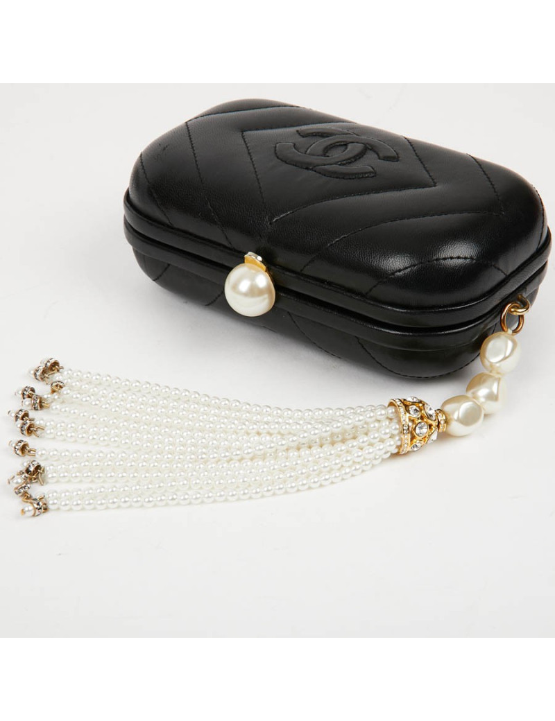 Clutch CHANEL Vintage cuir et perles nacrées