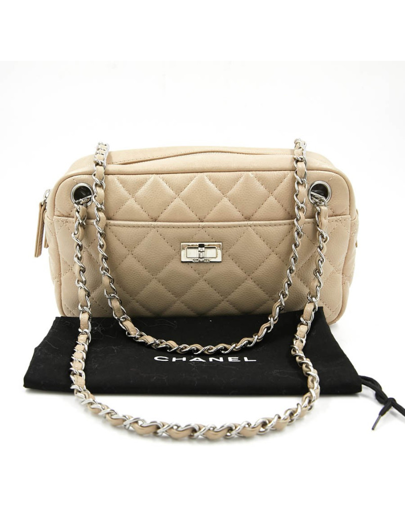 CHANEL Camera Bag in Beige Leather