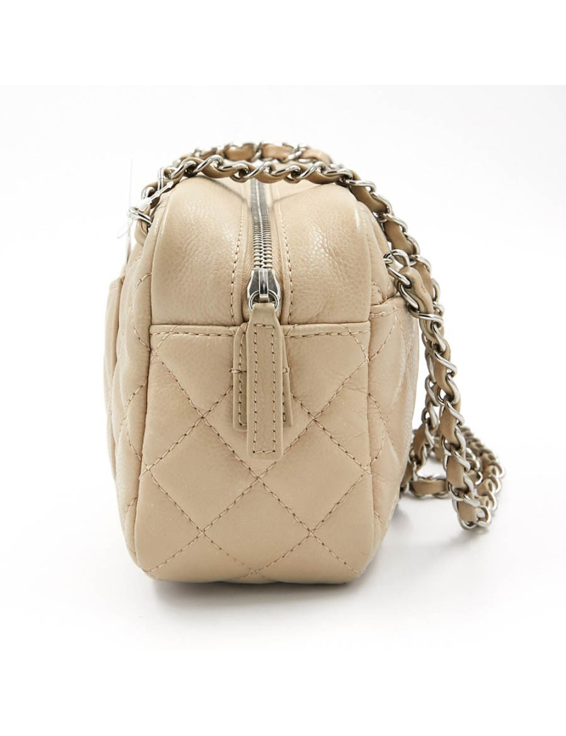 CHANEL Camera Bag in Beige Leather