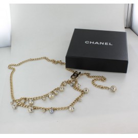 Belt necklace CHANEL gold metal decorated with pearls