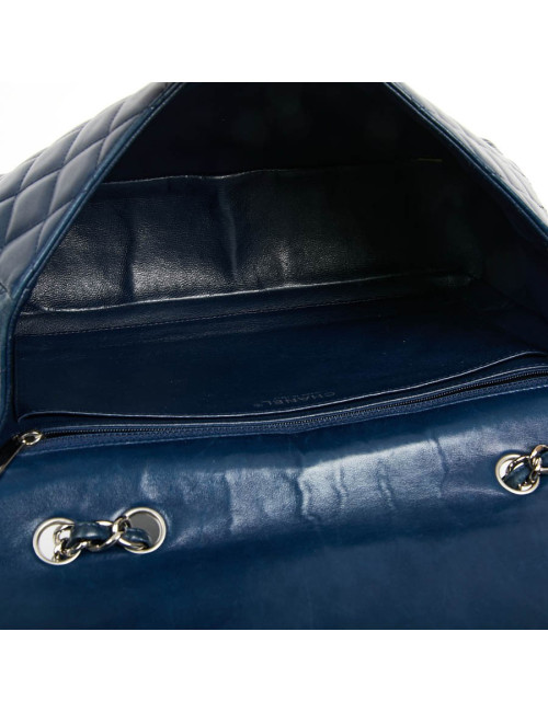 Grand sac CHANEL en cuir d'agneau bleu marine