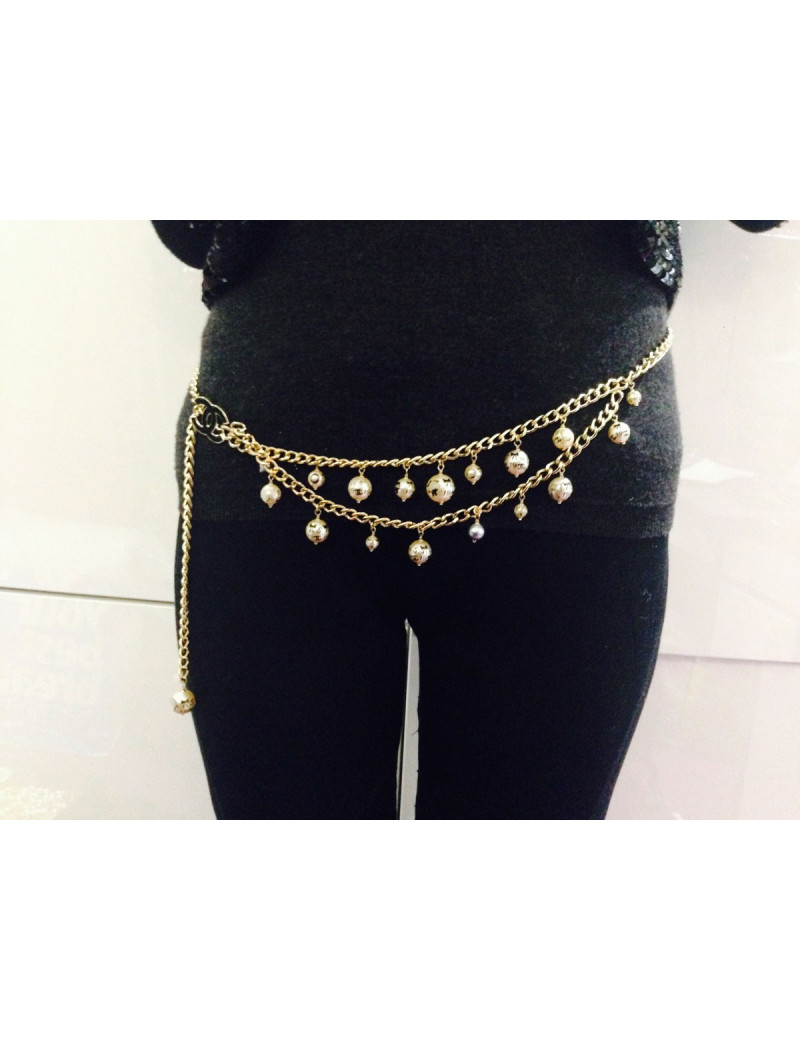 Ceinture/ sautoir CHANEL en métal doré serti de perles nacrées 