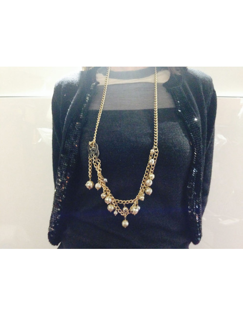 Ceinture/ sautoir CHANEL en métal doré orné de perles nacrées 