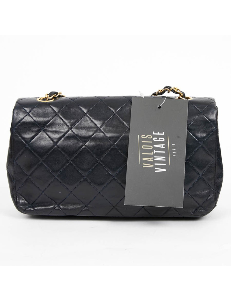 Sac CHANEL vintage bleu marine en cuir d'agneau