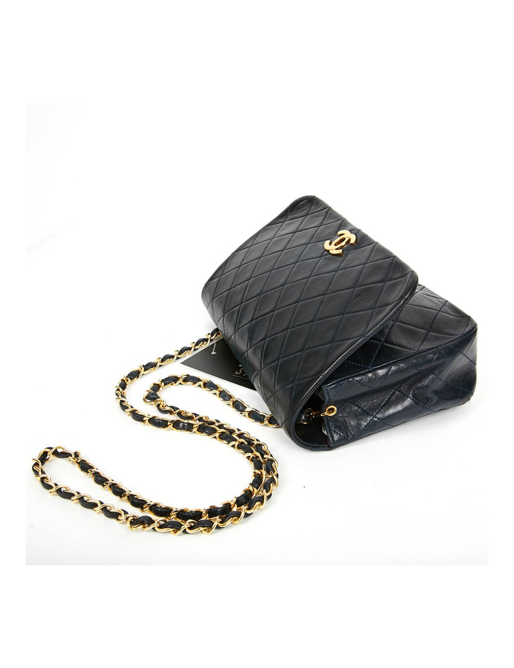 Sac CHANEL vintage bleu marine en cuir d'agneau