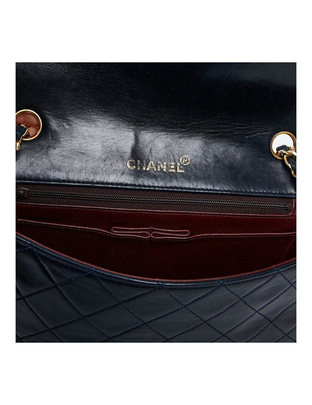 Sac CHANEL vintage bleu marine en cuir d'agneau
