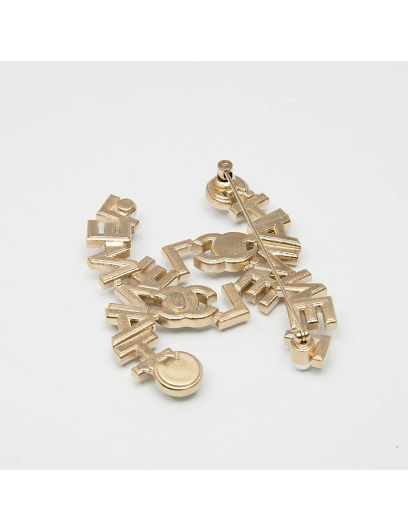 CHANEL Large CC Brooch in Gilt Metal, Pearls and Rhinestones