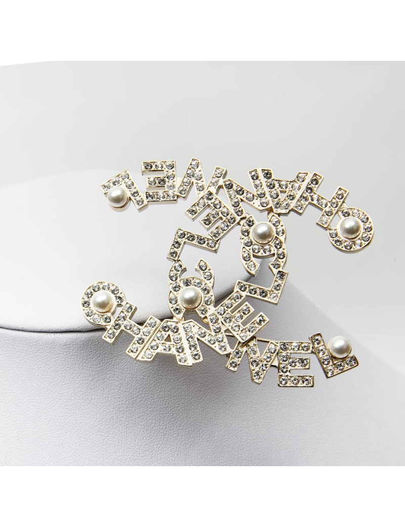 CHANEL Large CC Brooch in Gilt Metal, Pearls and Rhinestones