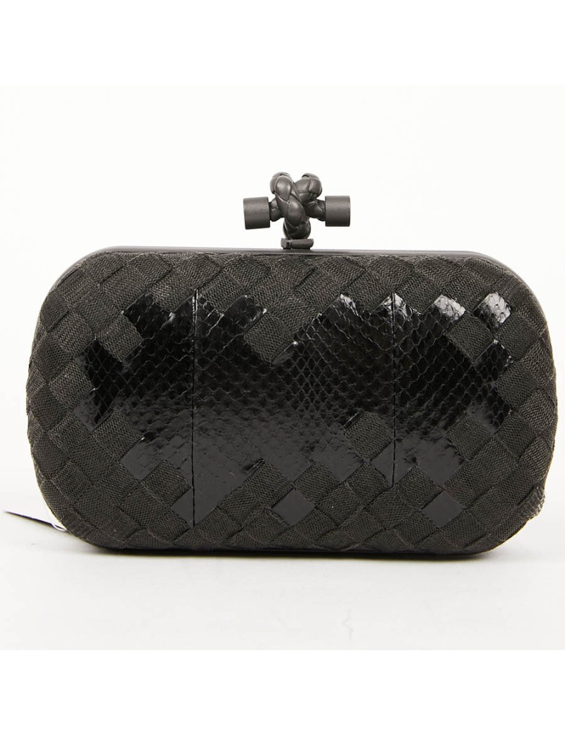 Pochette noire BOTTEGA VENETA