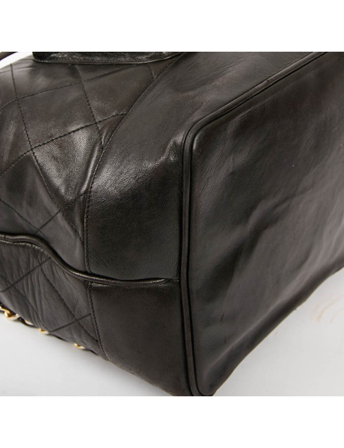 Sac à dos CHANEL vintage cuir noir