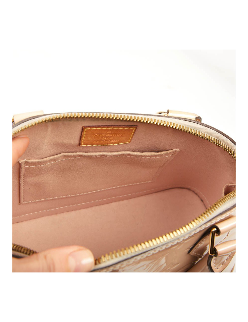 Sac LOUIS VUITTON Alma BB en cuir vernis rose poudré