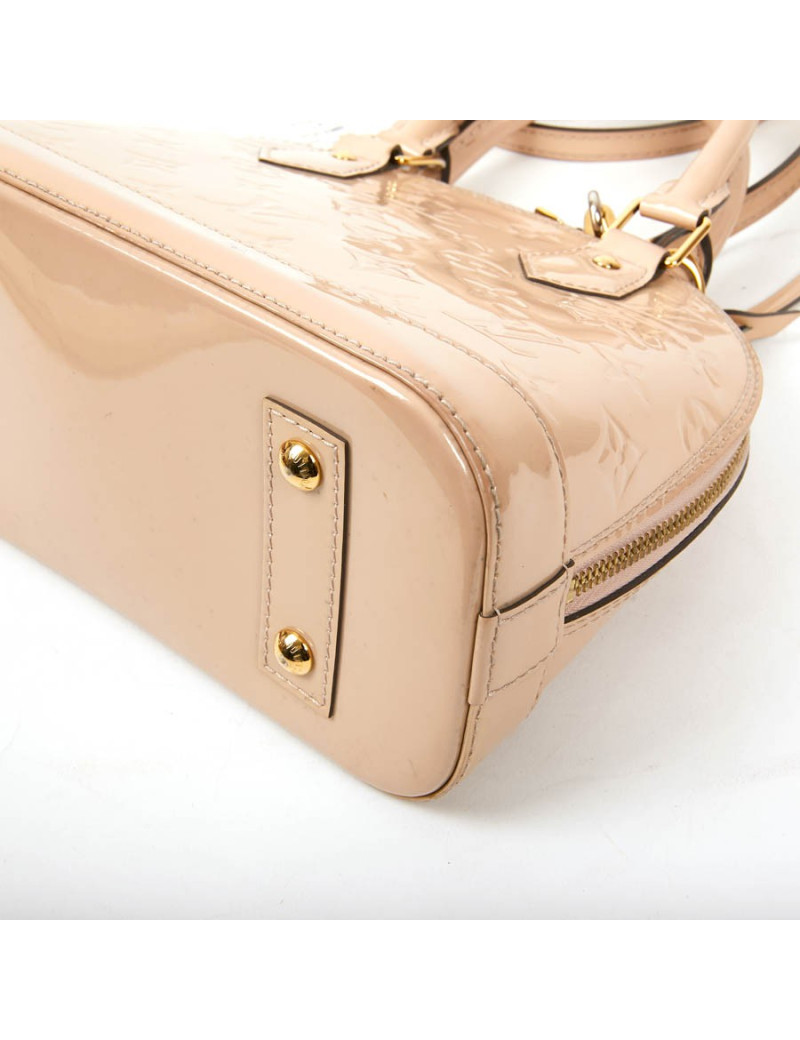 LOUIS VUITTON BB Alma Bag in Powder Pink Patent Leather