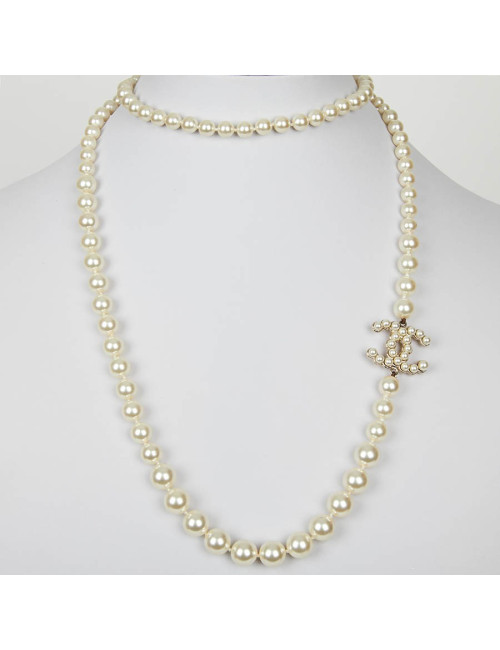 Sautoir perles nacrées CHANEL