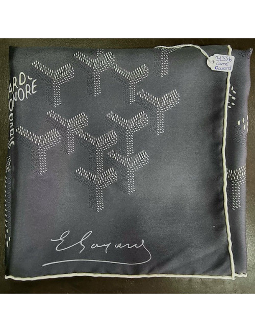 Grand carré GOYARD gris