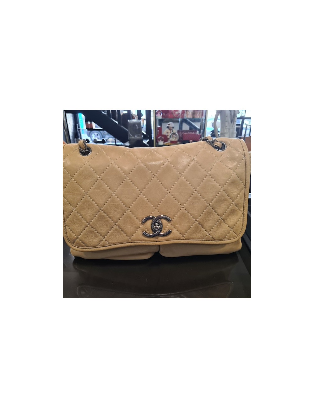 Sac CHANEL cuir d'agneau beige