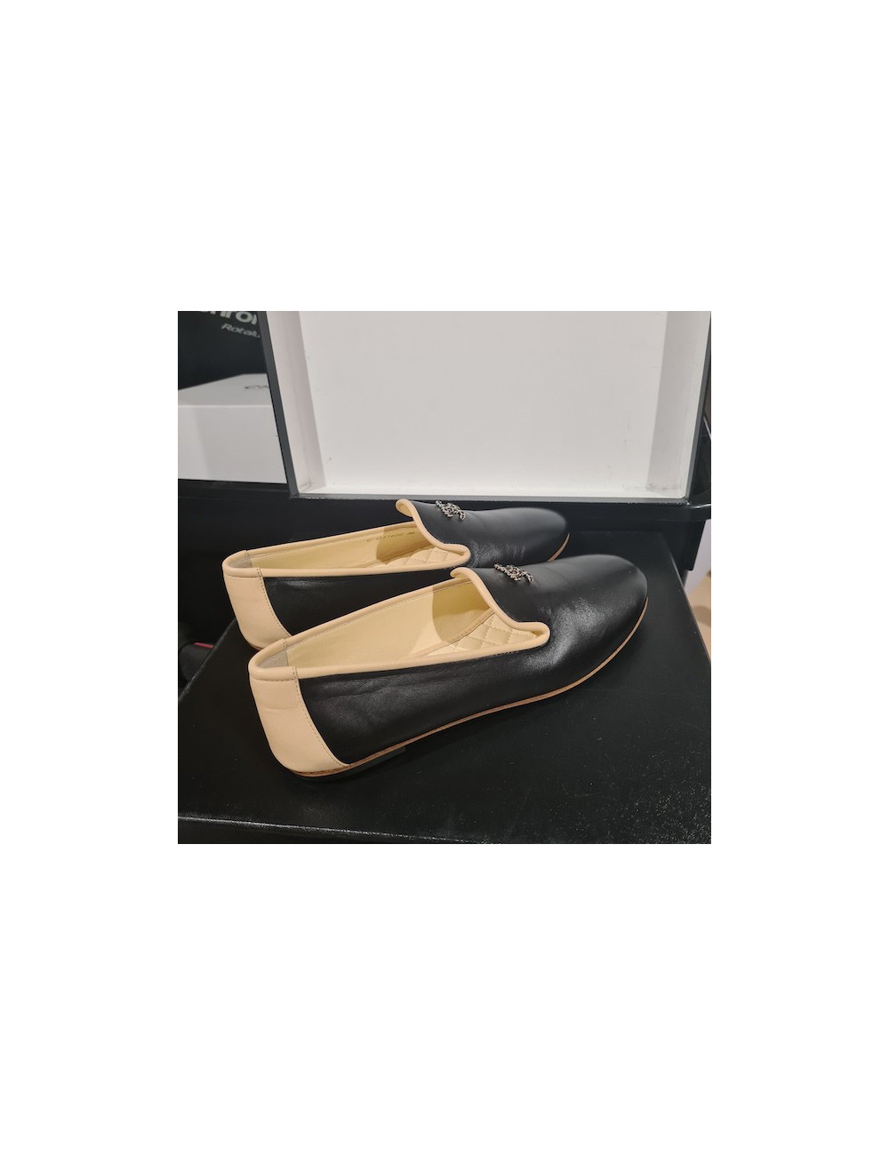 Chaussures CHANEL Paris-Dubaï