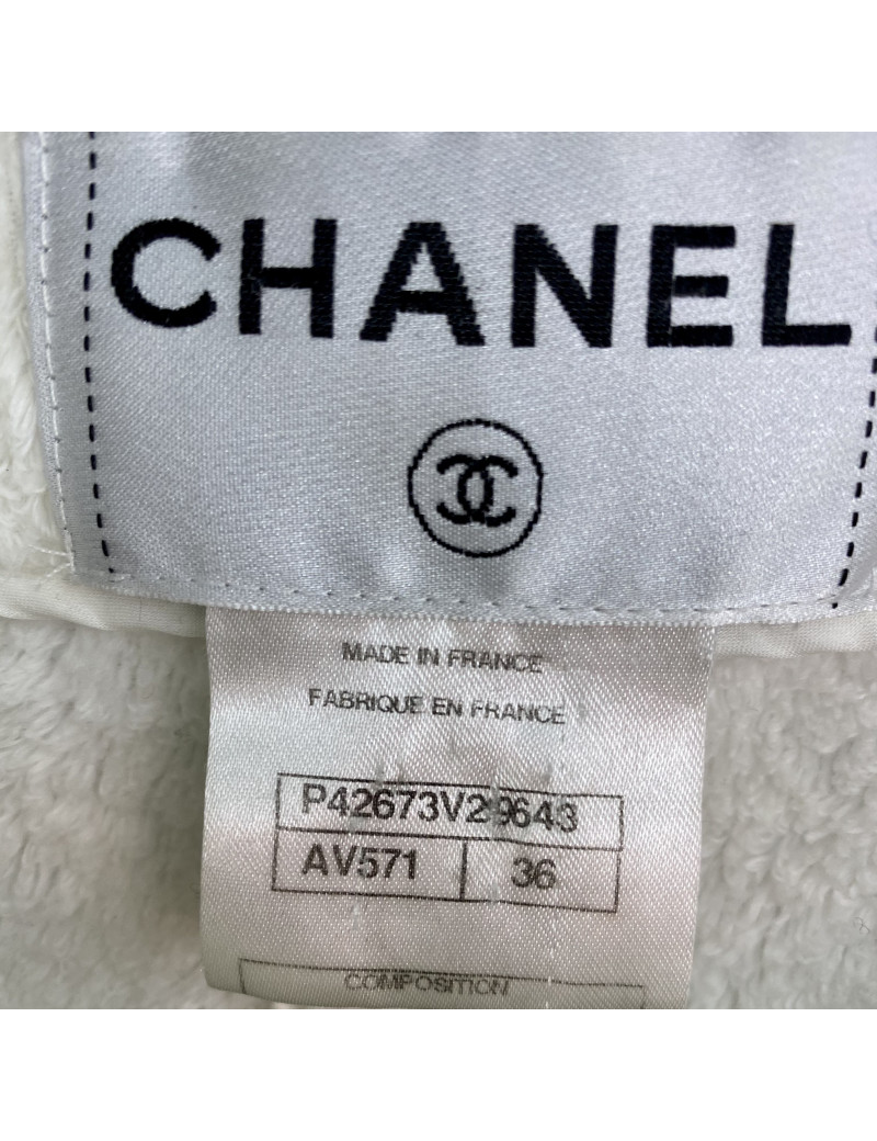 Veste CHANEL tweed beige et gansé de noir