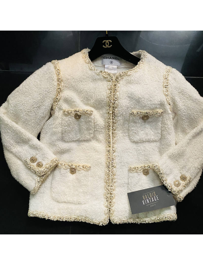 Chanel white jacket 36FR