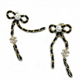 CHANEL bow clip-on Earrings
