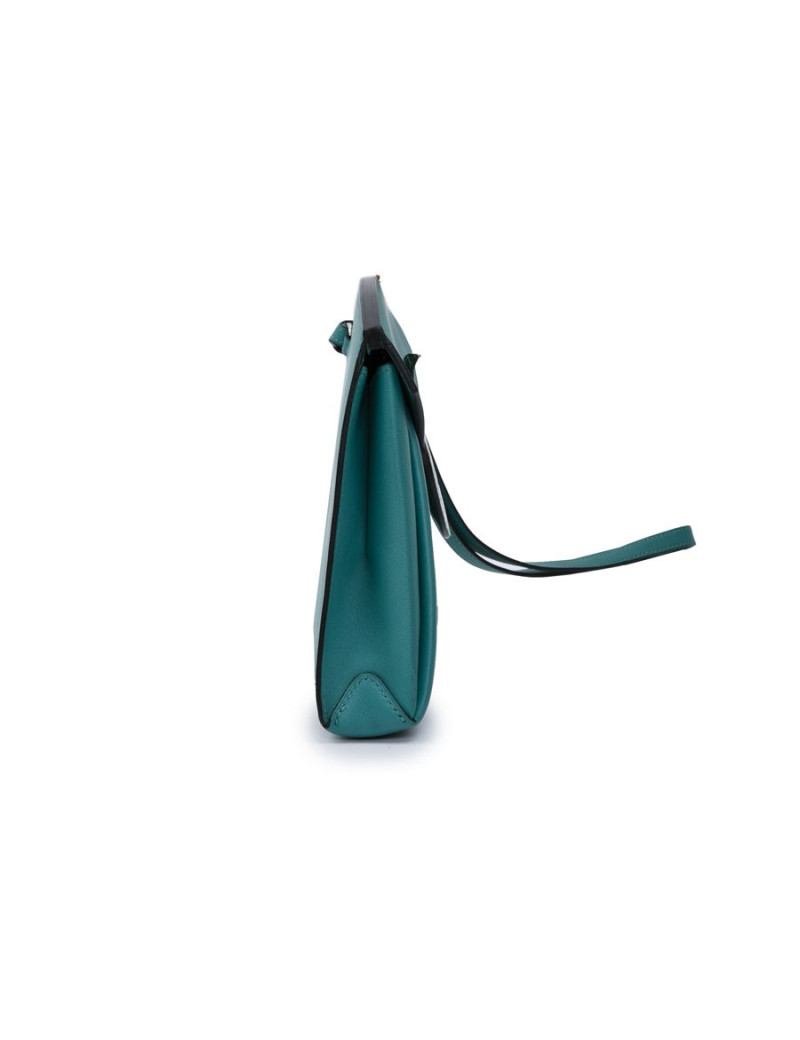 Sac pochette HERMES Tutti frutti Hermail cuir tadelakt bleu paon et crocodile vert