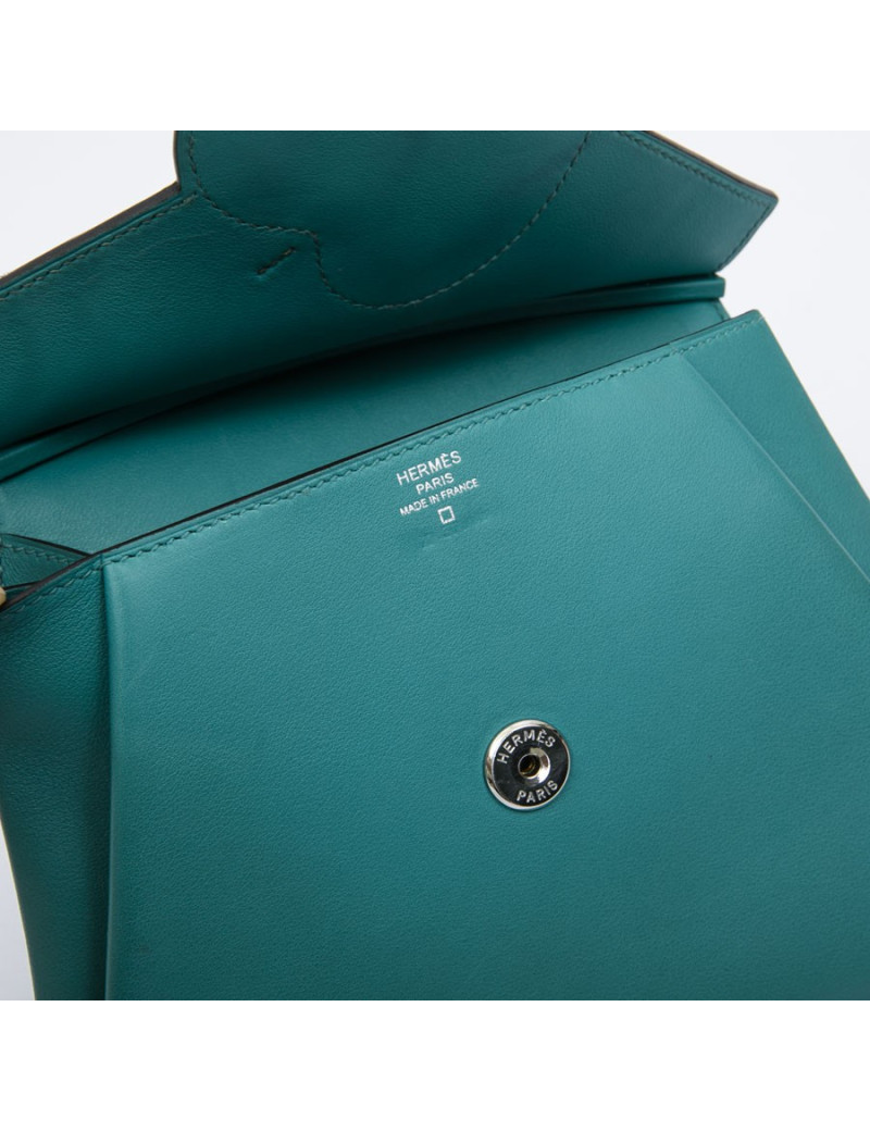 Sac pochette HERMES Tutti frutti Hermail cuir tadelakt bleu paon et crocodile vert