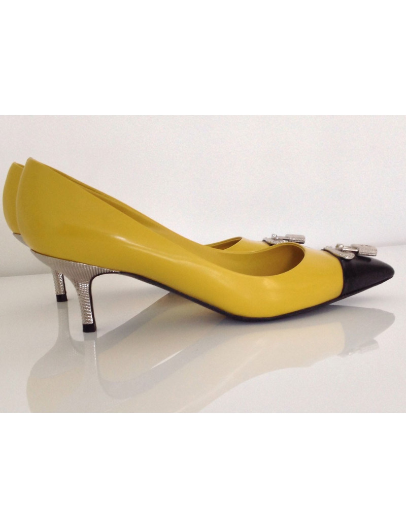 escarpins LOUIS VUITTON cuir jaune t 38