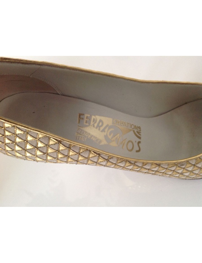 Ecarpins FERRAGAMO création t37.5
