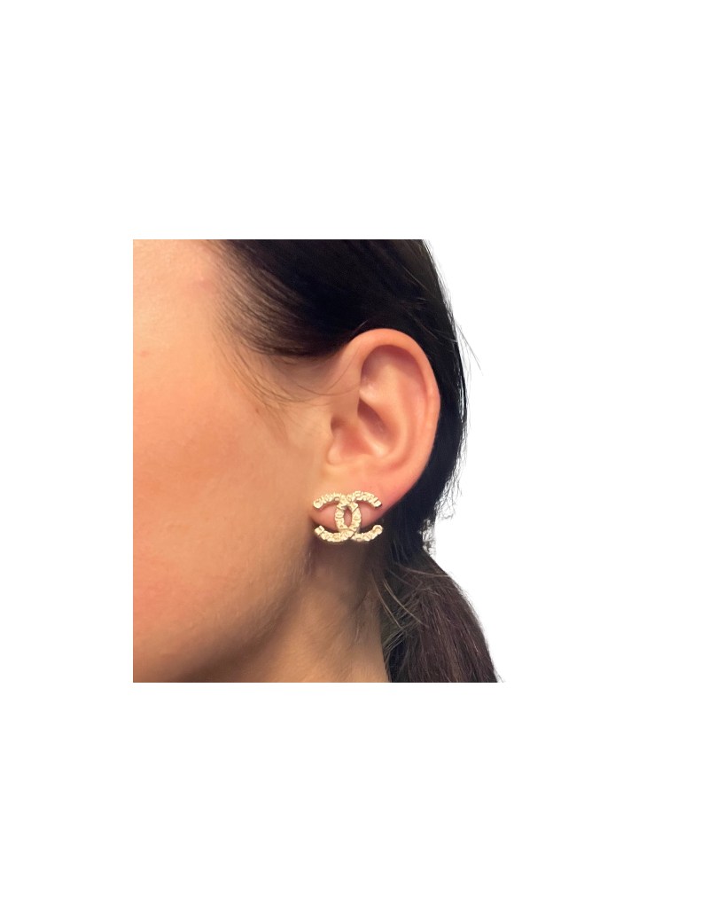 CHANEL engraved C H A N E L earrings - Pre-Owned Certified Authentic