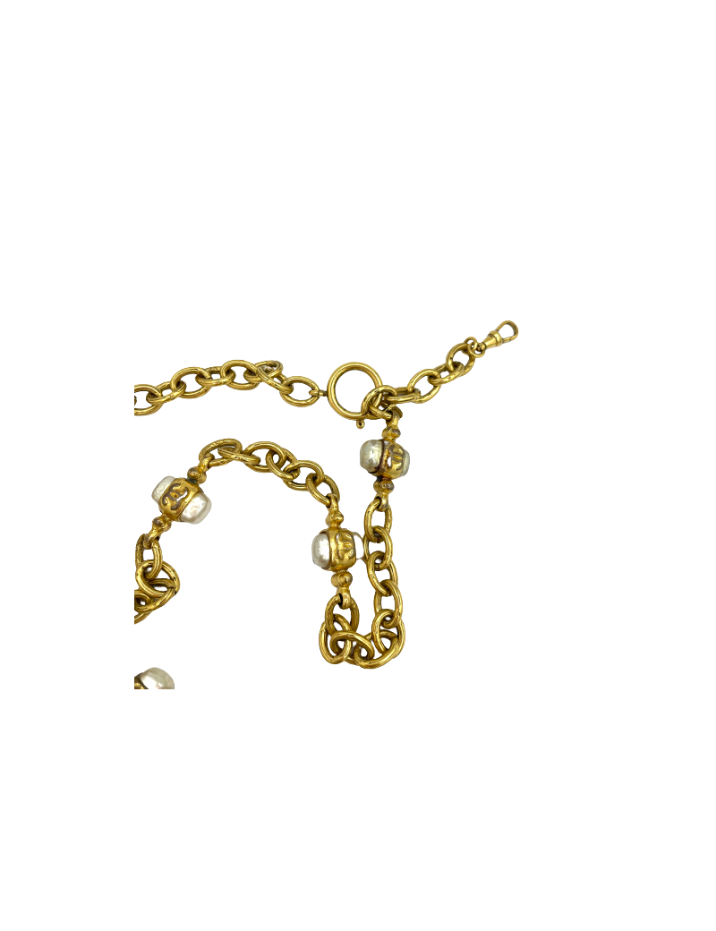 CHANEL long vintage necklace in golden metal and beads