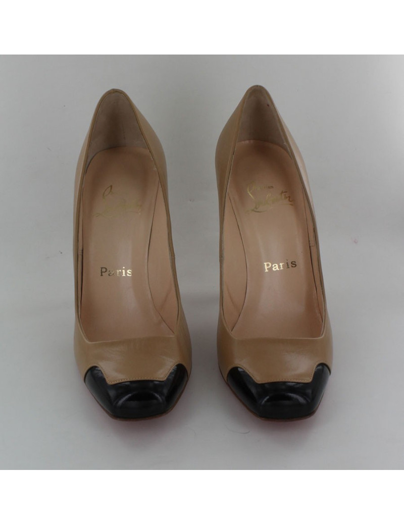 escarpins CHRISTIAN LOUBOUTIN T39 beige noir