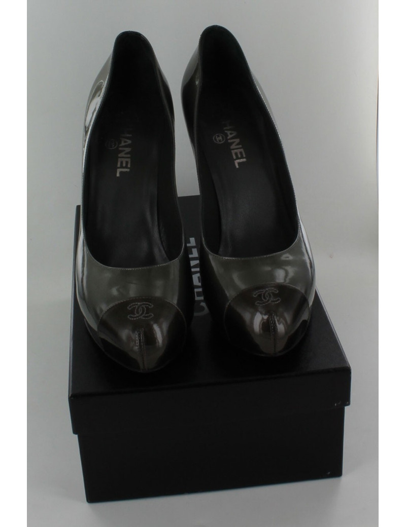 escarpins CHANEL T 42 vernis bronze
