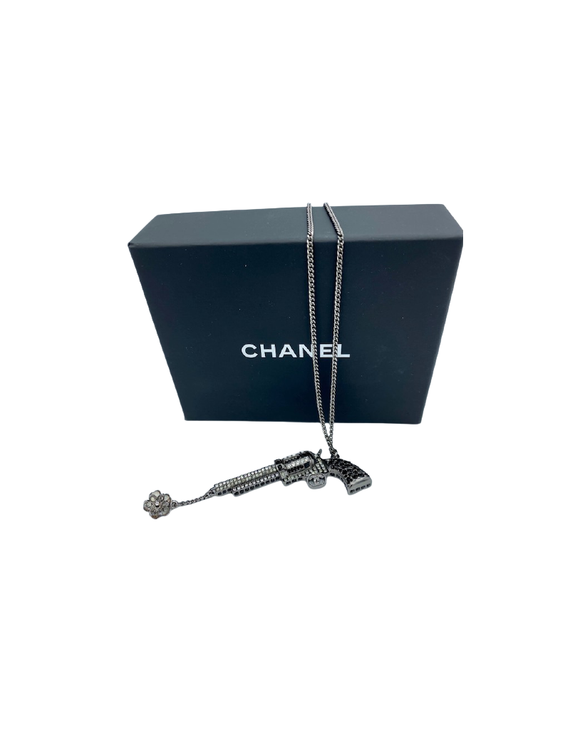 Collier CHANEL Metiers d'Art Paris-Dallas