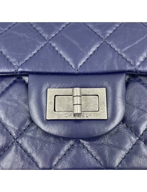2.55 Bleu CHANEL cuir froisé