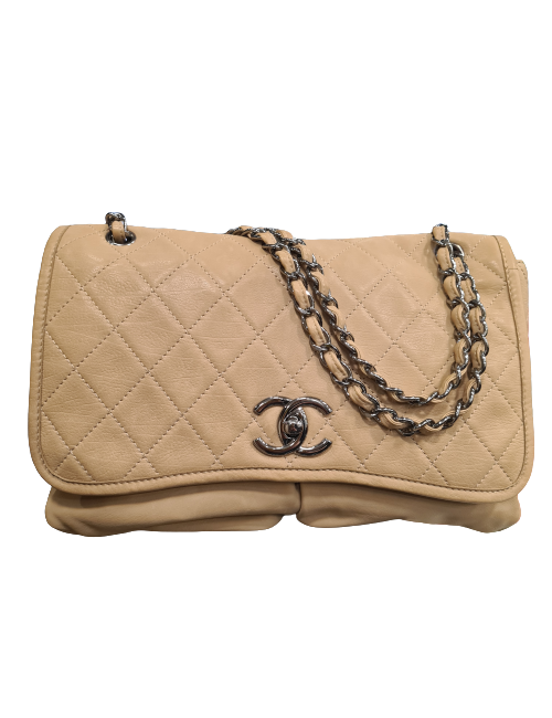 Sac CHANEL cuir d'agneau beige