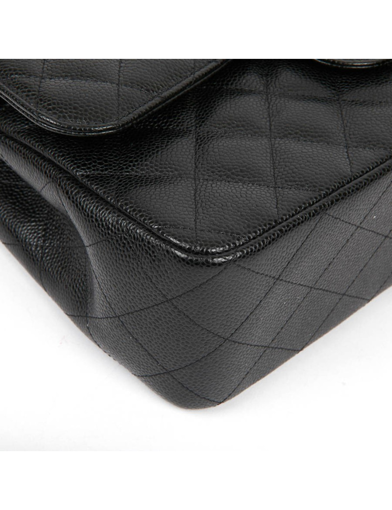 Sac Jumbo CHANEL en cuir grainé noir