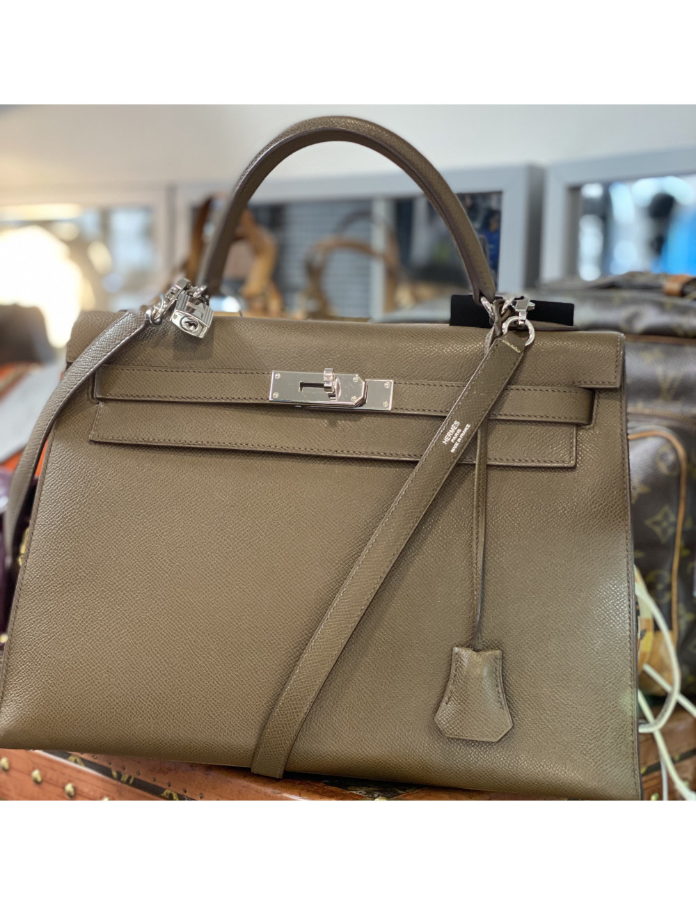 Kelly sellier 32 HERMES bandoulière cuir Epsom