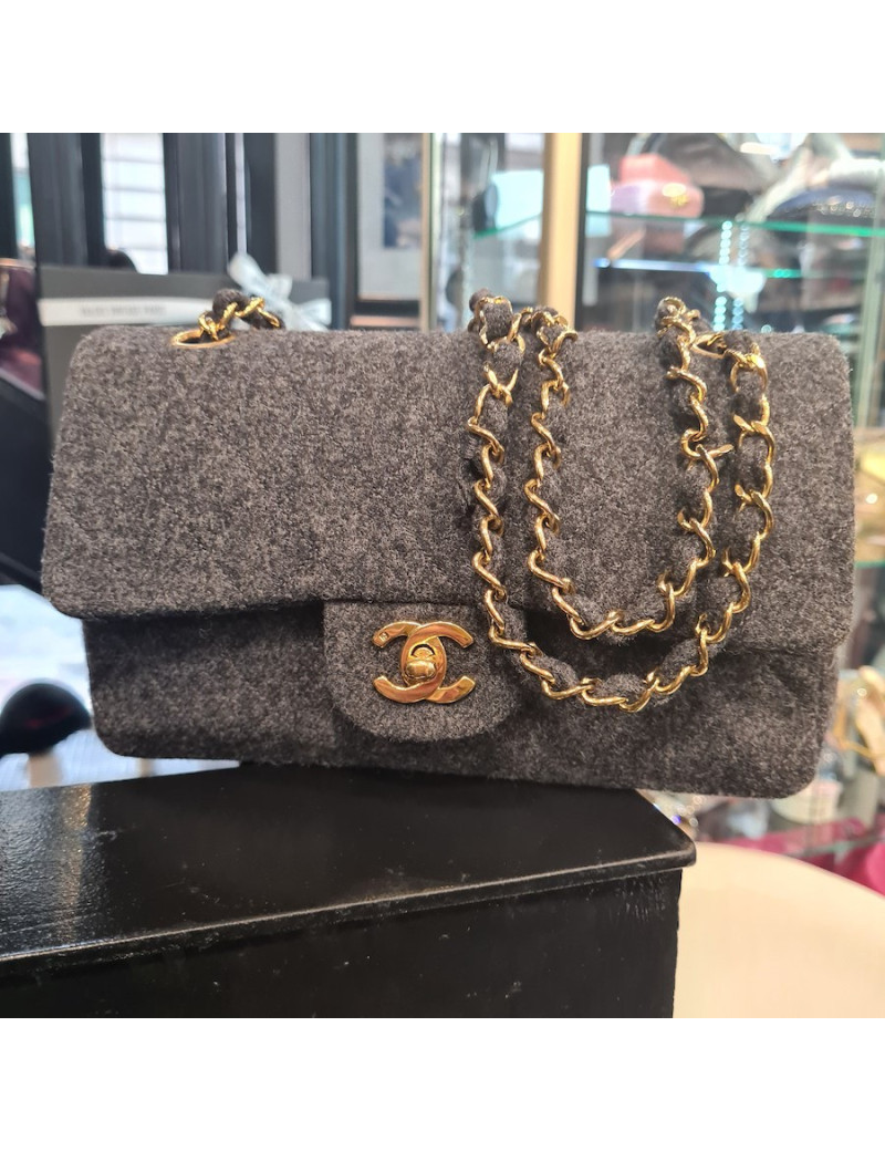 Timeless CHANEL  gris