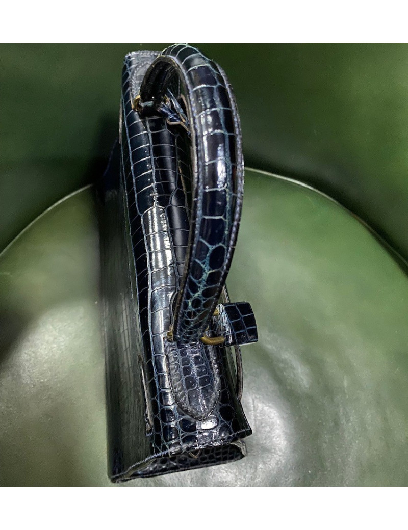 Kelly 28 HERMES crocodile porosus bleu nuit